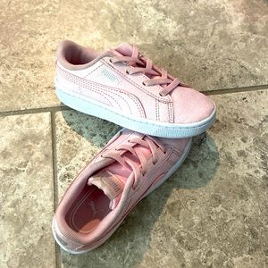 Toddler Girl Size 9 Puma Vikky v2 Glitz